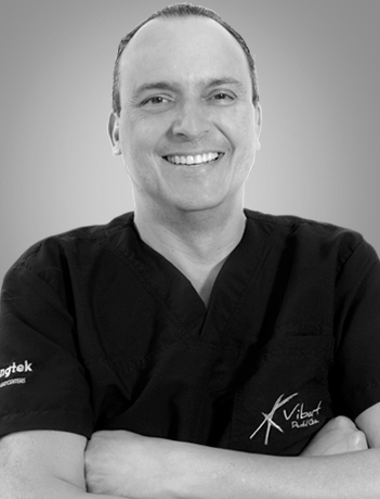 Dr. Carlos Villegas Bateman